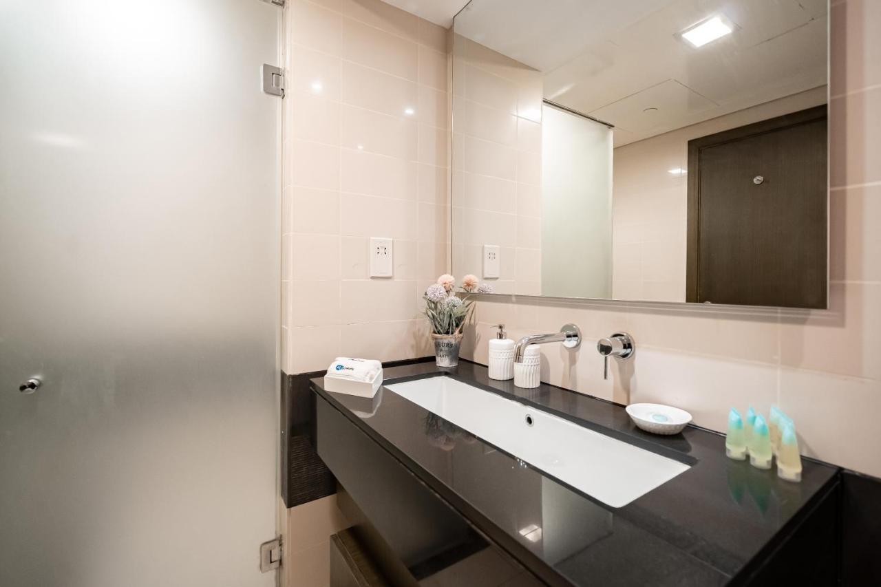 Higuests - Designer Apt With Panoramic View Near Burj Khalifa Apartamento Dubai Exterior foto